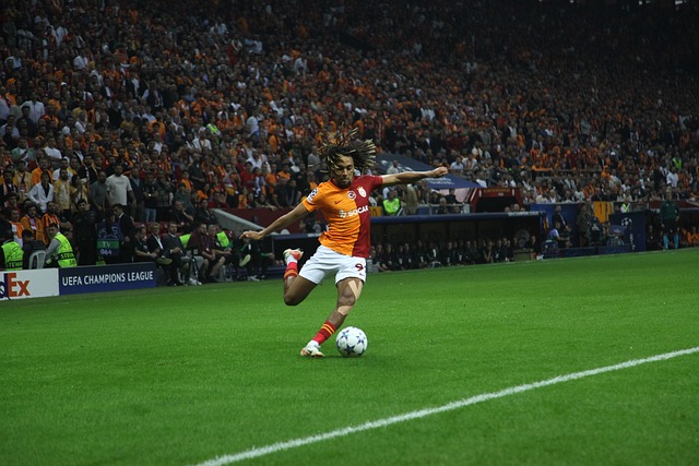 29岁铁卫自荐遭拒！皇马冷漠背后，瓜帅的“消耗论”刺痛了谁.